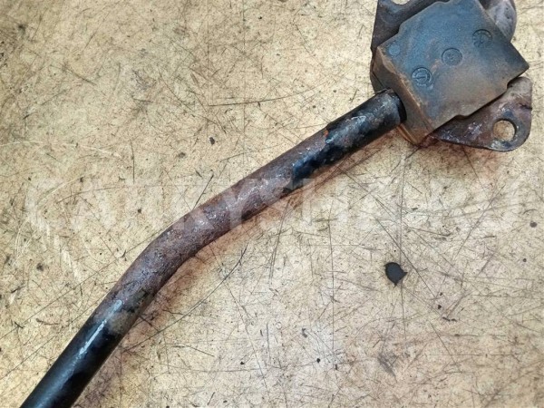 Название детали Стабилизатор задний Модель BMW X3 E83 BMW X3 оригинальный номер 33553401683