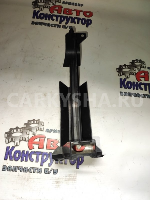 кронштейн крепления бампера Renault Logan 