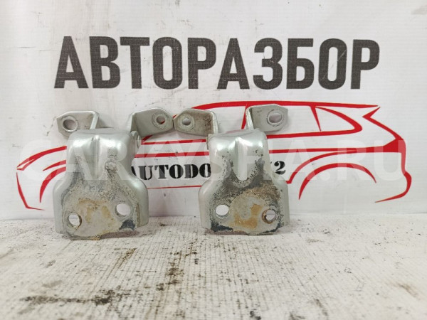 Петли передней правой двери Suzuki SX4 2006-2014 Suzuki SX4 оригинальный номер 6931063J00