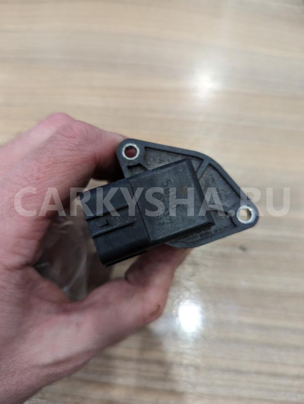 Датчик расхода воздуха Nissan Moco оригинальный номер E5T62371