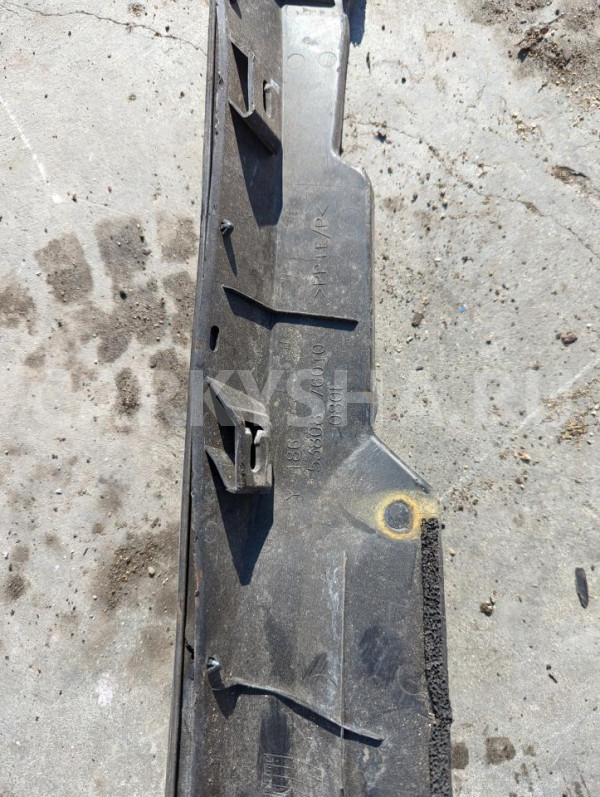 Защита крыла Lexus CT оригинальный номер 53808-76010