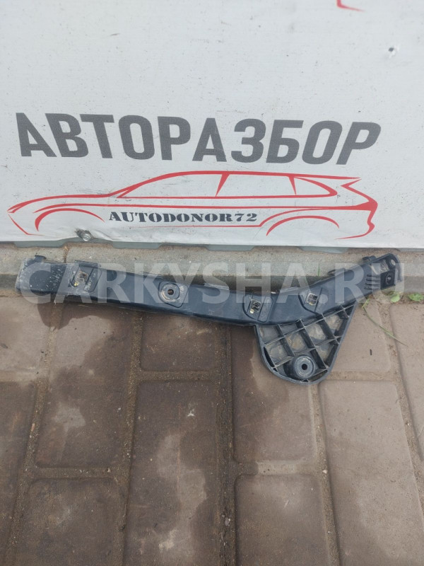 Кронштейн заднего бампера правый Kia Ceed ED SW Kia Cee'd оригинальный номер 866141H100
