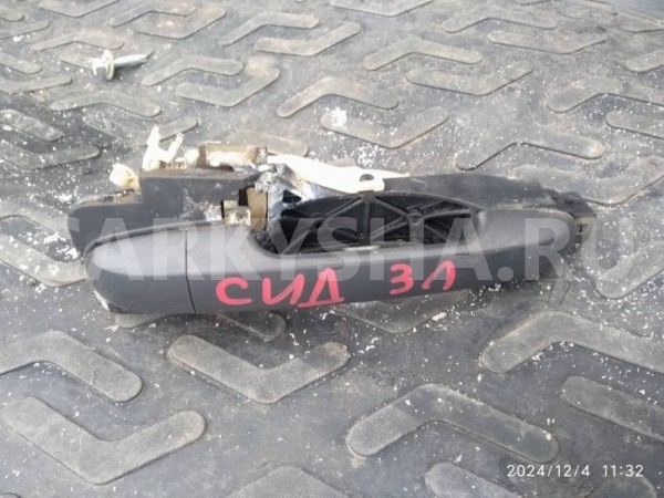 Ручка двери задней наружная левая Kia Ceed ED (2006—2010) Kia Cee'd оригинальный номер 82655-1H000