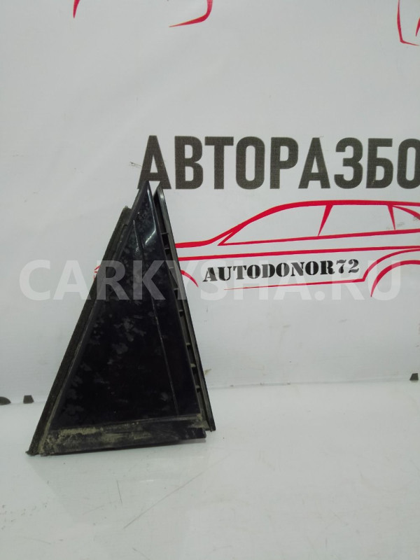 Уголок задней  правой двери  infiniti FX45 Infiniti FX 