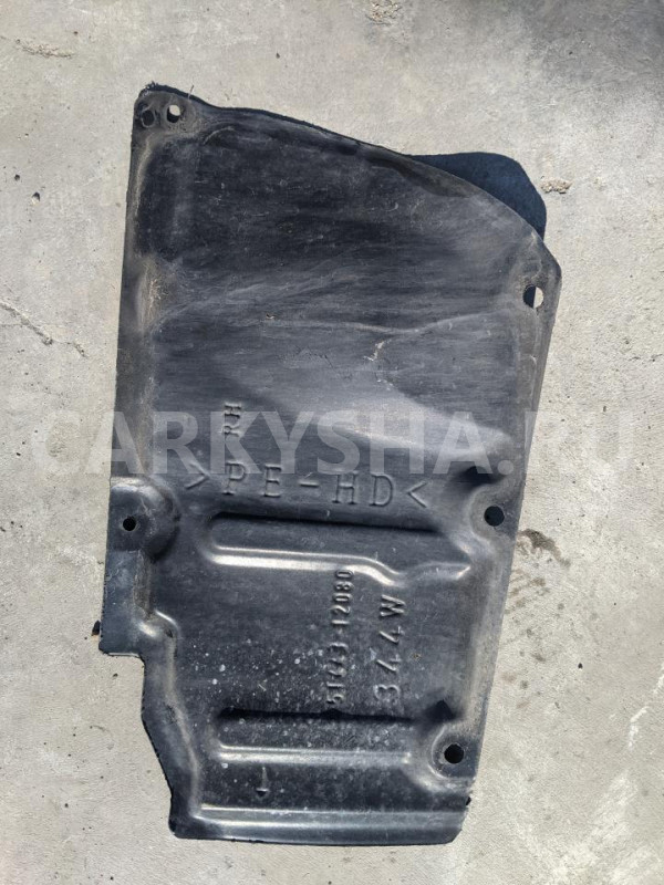 Защита двигателя Toyota Prius оригинальный номер 5144412080