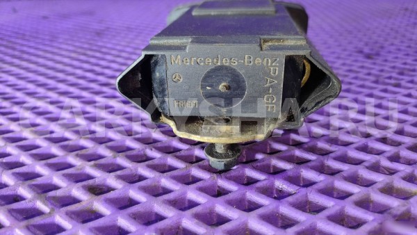 Ограничитель двери передней Mercedes-Benz W210 Mercedes-Benz E-klasse 