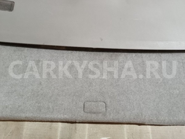 Обшивка крышки багажника Lexus RX 