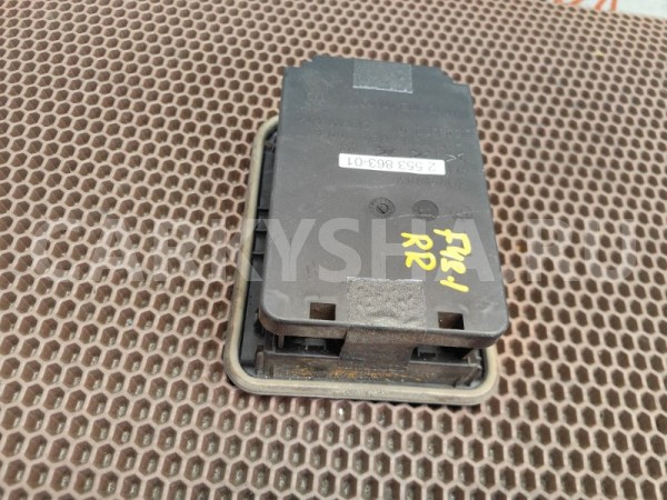 Вентиляционный канал в багажнике BMW X1 