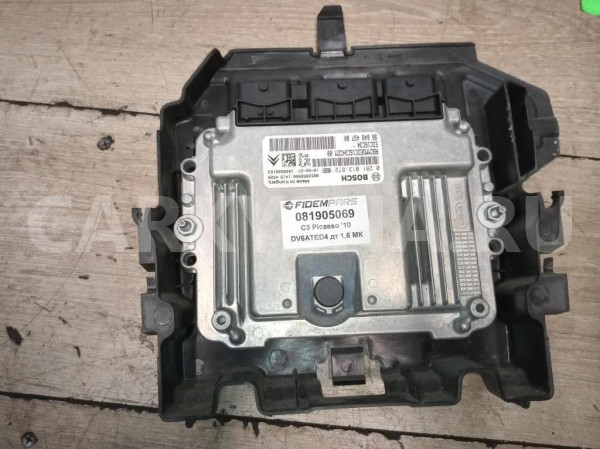 Название детали Блок управления двигателем Модель Citroen C3 Picasso Citroen C3 Picasso оригинальный номер 1943S4