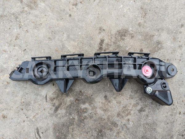 Крепление бампера Toyota Raize оригинальный номер 52155B1090