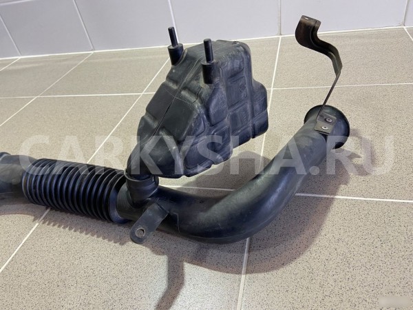 Воздуховод Nissan Pulsar 1993 г Nissan Pulsar оригинальный номер 50Y01