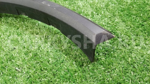 Накладка крыла задняя правая Toyota Rav4 2013 Toyota RAV 4 оригинальный номер 3016026100