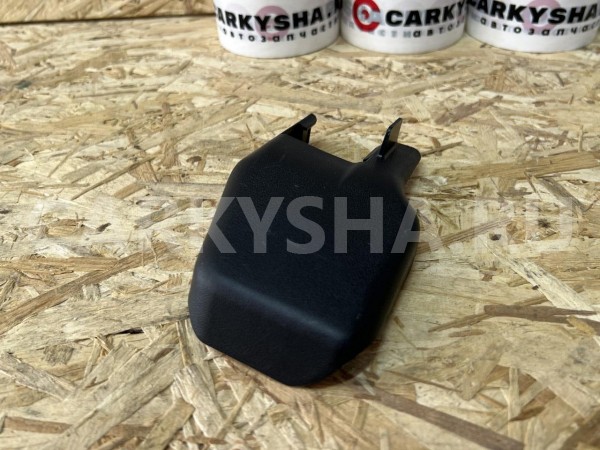 Заглушка крепления сиденья Toyota Camry VII (XV50) оригинальный номер 72127-33020-C0