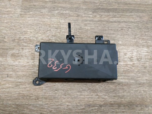 Корпус блока предохранителей подкапотного Kia Sorento оригинальный номер 911603E990