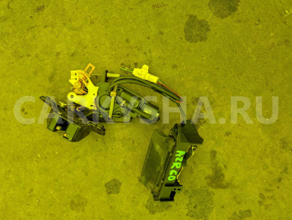 Замок 5-й двери Toyota Noah 