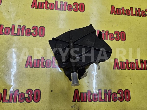 Фильтр топливный Mazda 3 