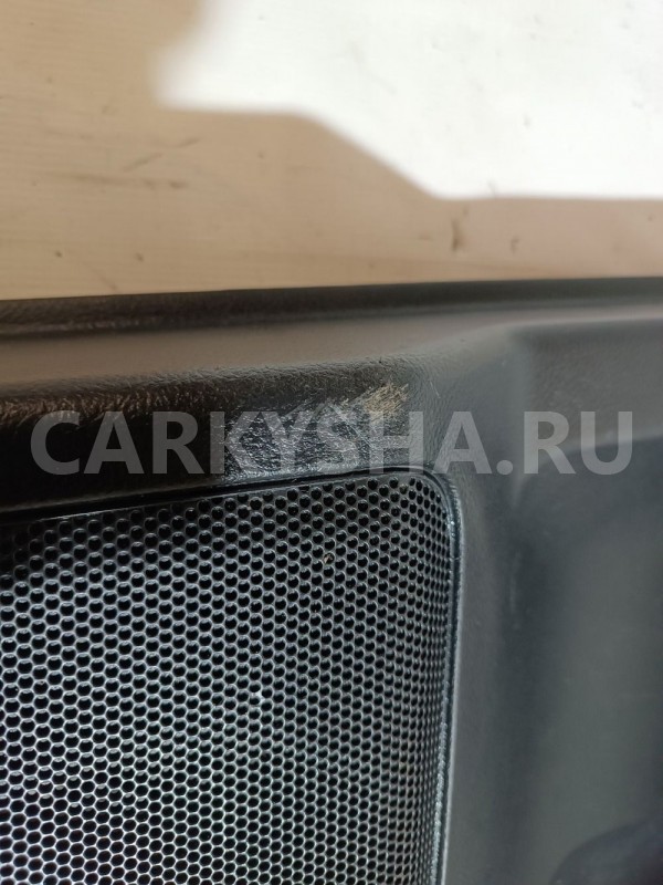 Обшивка двери задней левой Land Rover Freelander 