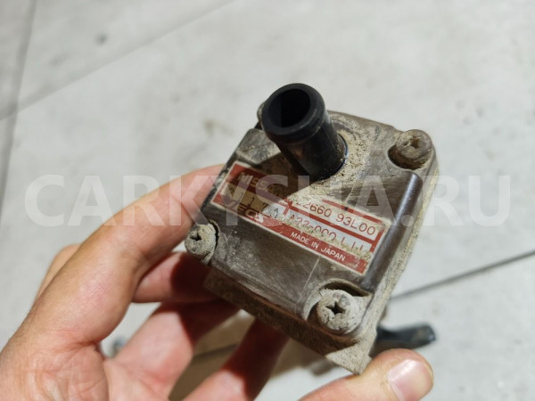 Регулятор холостого хода Nissan Bluebird оригинальный номер 2266093L00