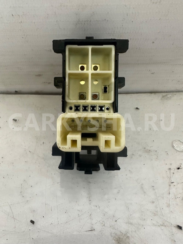 Кнопка стеклоподъемника правая Toyota Yaris Toyota Yaris оригинальный номер 848100D030