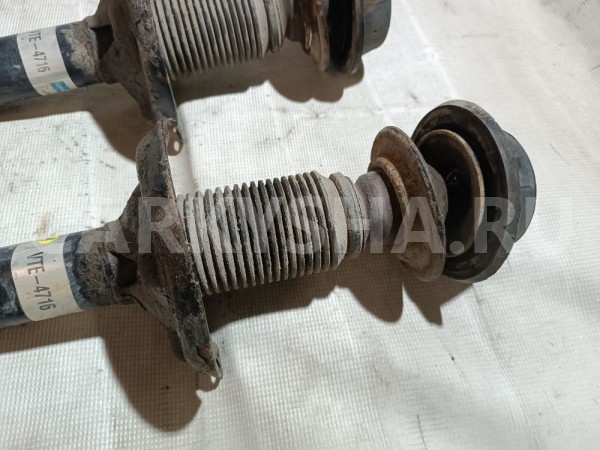 Амортизаторы передние к-кт Volkswagen Passat 