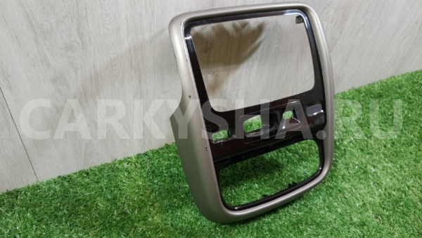 Рамка магнитолы Renault Duster 2014 Renault 15 оригинальный номер 682607294R