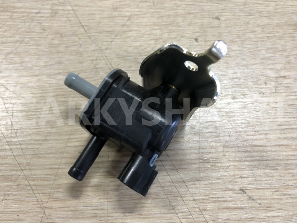 Клапан электромагнитный Toyota Camry VIII (XV70) Рестайлинг – седан оригинальный номер 25860-25040