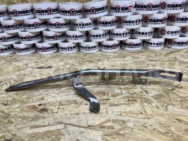 Кронштейн усилителя торпеды левый Toyota Fortuner II – внедорожник 5 дв. оригинальный номер 55306-KK050