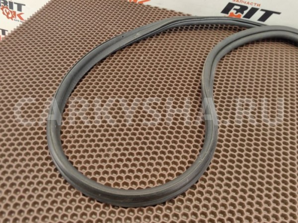 Резинка проема багажника BMW 3er оригинальный номер 51 76 7 166 660, 51 76 7 166 660, 51767166660, 7166660, 51 76 7 129 195, 51767129195, 7129195