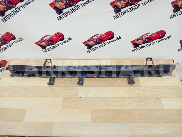 балка под радиатор Nissan Juke 