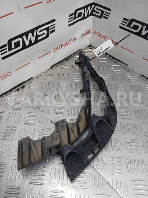 Крепление бампера Toyota Crown 