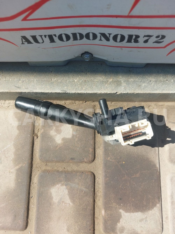 Переключатель поворотов  Toyota Avensis T250 Toyota Avensis оригинальный номер 8414005100