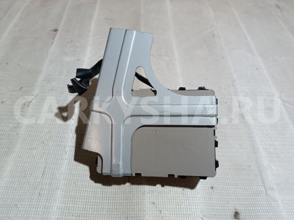 Блок комфорта Suzuki Grand Vitara оригинальный номер 3677076K21