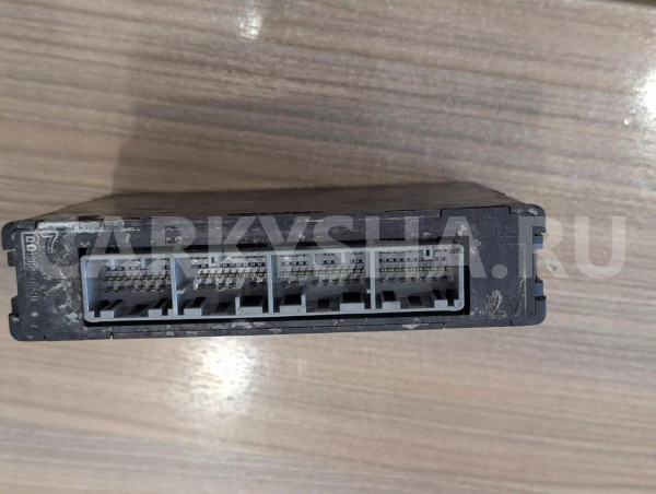 Блок efi Toyota bB оригинальный номер 89560-B1570