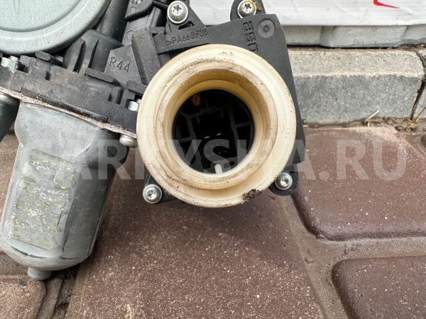 Стеклоподъемник передний прав Toyota Avensis T270 Toyota Avensis оригинальный номер 6981005070