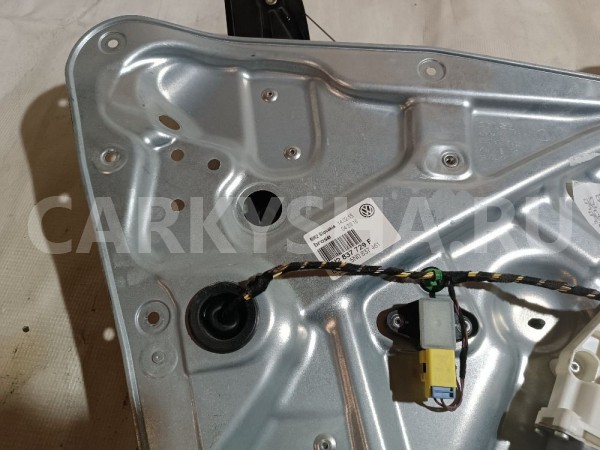 Стеклоподъемник электр. передний левый Volkswagen Tiguan оригинальный номер 5N2837729F