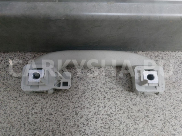 Ручка потолочная задняя правая Opel Astra J Opel Astra оригинальный номер 9072234