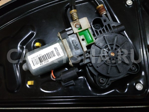 Стеклоподъемник электр. задний правый Land Rover Freelander 
