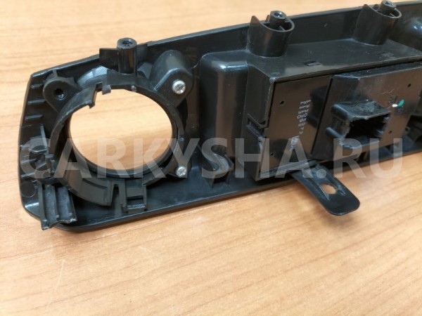 Блок управления стеклоподъемниками Chevrolet Cruze Chevrolet Cruze оригинальный номер 13305373