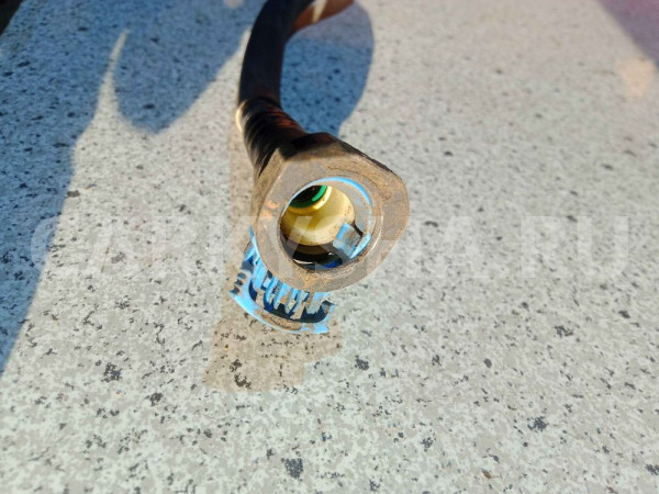 Трубка топливная Mercedes-Benz M-класс W166 (2011—2015) Mercedes-Benz M-klasse оригинальный номер a1664705664