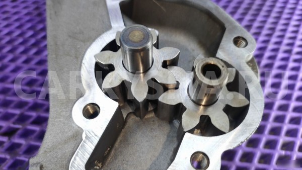 Масляный насос Mercedes-Benz W210 Mercedes-Benz E-klasse оригинальный номер 1111810201