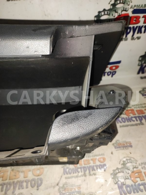 Бардачок Kia Cee'd 