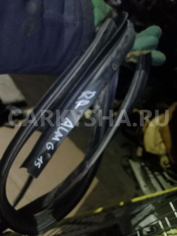 Уплотнитель двери Nissan Almera G15 (2012—2018) Nissan Almera оригинальный номер 82830EW800