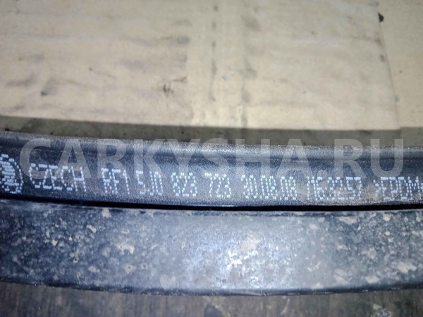 Уплотнитель капота Skoda Fabia II (2007—2010) Skoda Fabia оригинальный номер 5j0823723