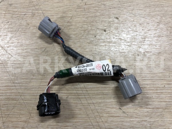Жгут провода Toyota Camry VIII (XV70) Рестайлинг – седан оригинальный номер 8212A-06020