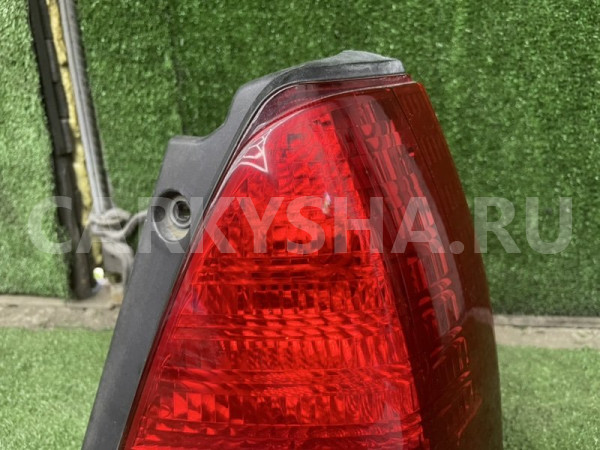 Задний фонарь Subaru Forester 2004 SG5, правый Subaru Forester 