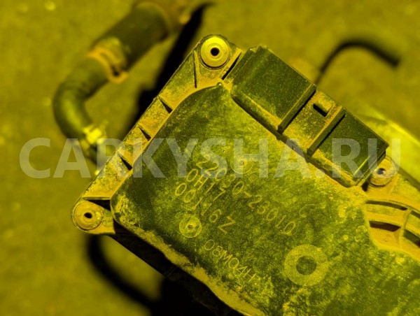 Дроссельная заслонка Toyota Vitz 