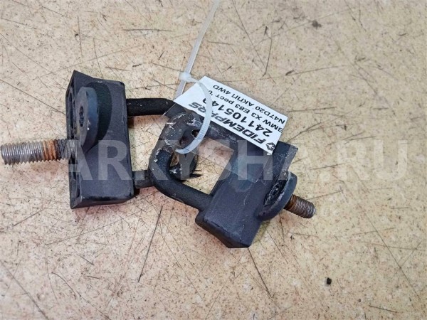 Название детали Скоба капота Модель BMW X3 E83 рест BMW X3 оригинальный номер 51237008756