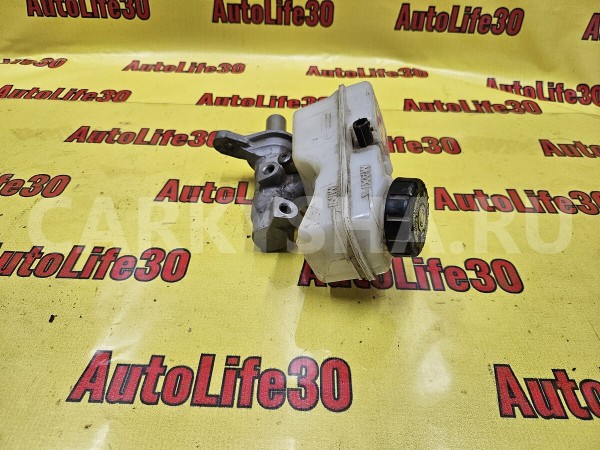 Цилиндр тормозной главный Renault Duster 