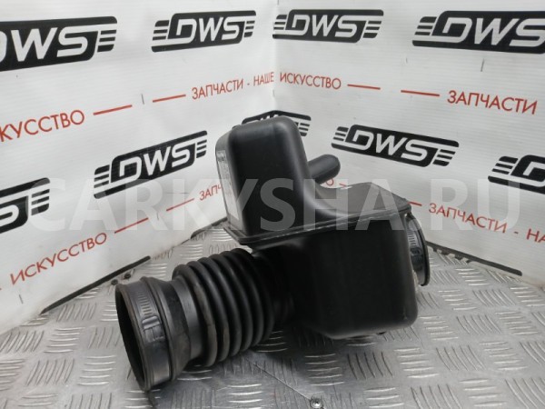 Патрубок воздушного фильтра Nissan Murano 