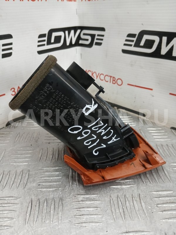 Воздуховод салона Toyota Ipsum 